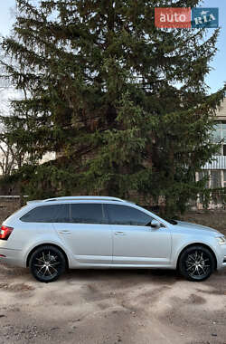 Универсал Skoda Octavia 2018 в Кривом Роге
