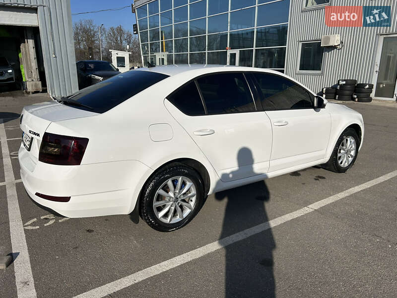 Лифтбек Skoda Octavia 2013 в Одессе