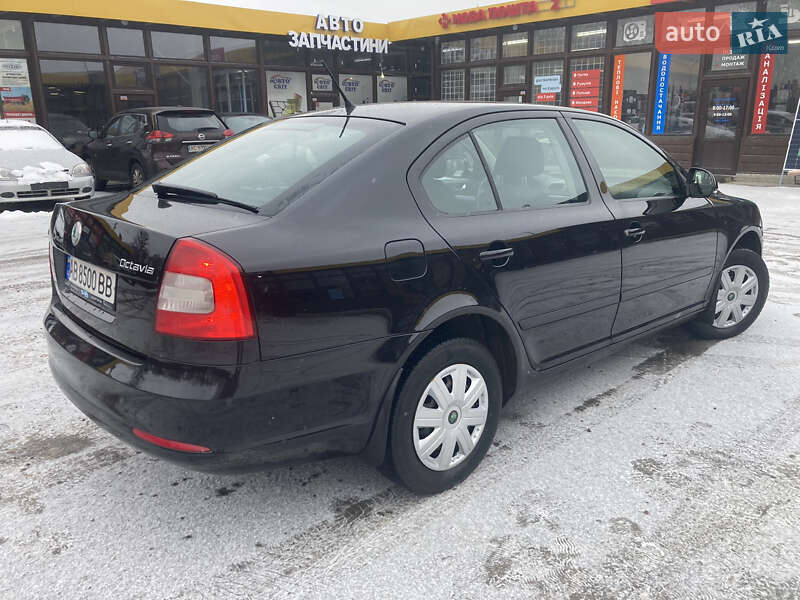 Лифтбек Skoda Octavia 2010 в Виннице