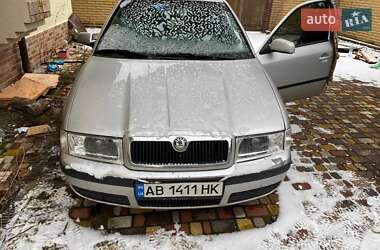 Ліфтбек Skoda Octavia 2004 в Харкові