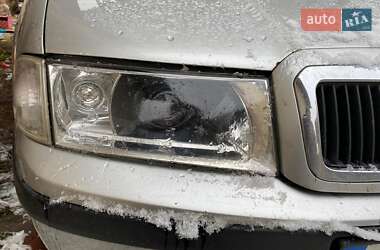 Лифтбек Skoda Octavia 2004 в 