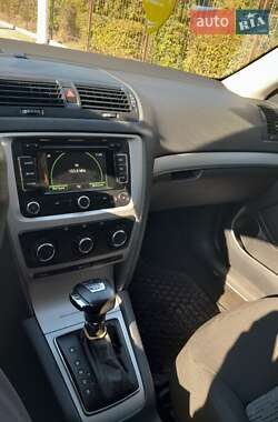 Универсал Skoda Octavia 2012 в 