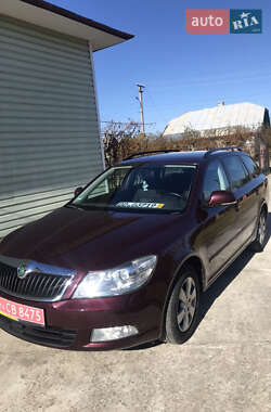 Універсал Skoda Octavia 2012 в Долині