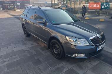 Универсал Skoda Octavia 2011 в 