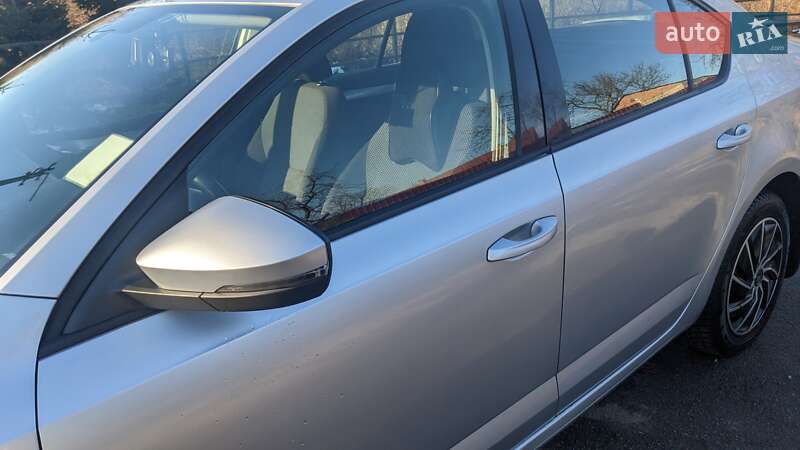 Ліфтбек Skoda Octavia 2013 в Львові