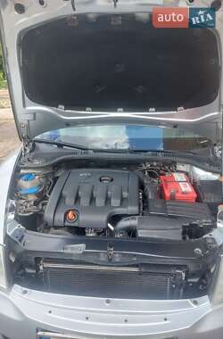 Лифтбек Skoda Octavia 2010 в 