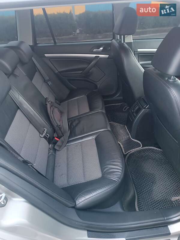 Универсал Skoda Octavia 2011 в Житомире