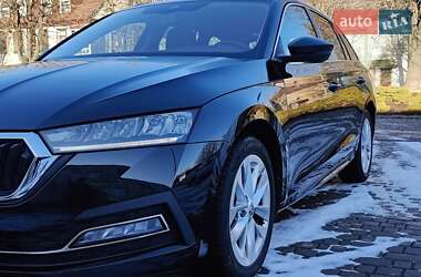 Універсал Skoda Octavia 2020 в Луцьку