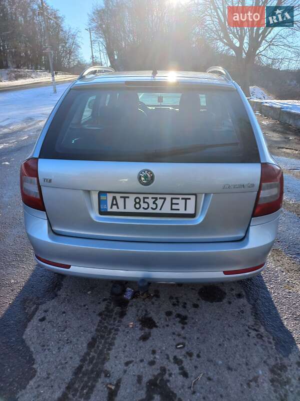 Универсал Skoda Octavia 2011 в Галиче