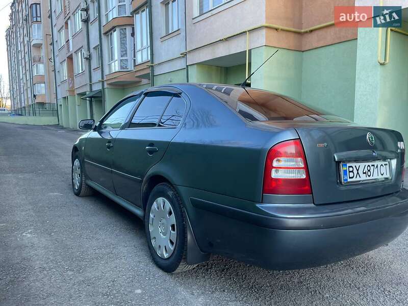 Ліфтбек Skoda Octavia 2004 в Чемерівцях