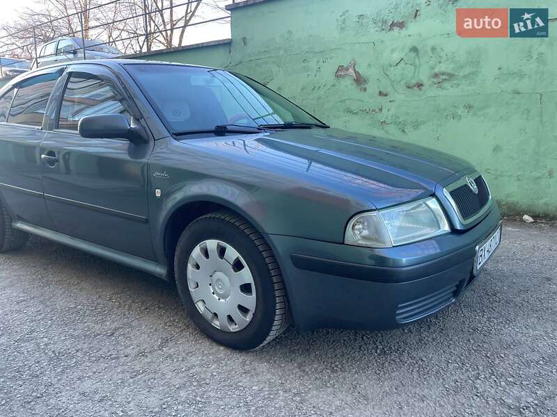 Ліфтбек Skoda Octavia 2004 в Чемерівцях
