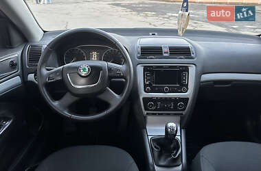 Универсал Skoda Octavia 2013 в Староконстантинове