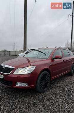 Універсал Skoda Octavia 2009 в Луцьку