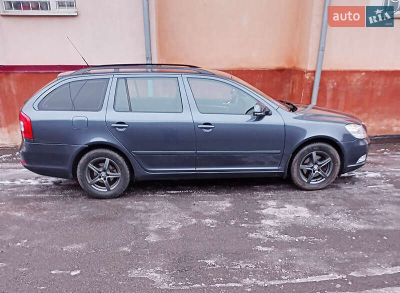 Універсал Skoda Octavia 2010 в Умані