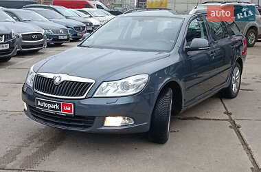 Універсал Skoda Octavia 2010 в Харкові