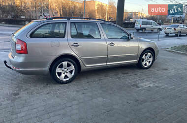 Універсал Skoda Octavia 2009 в Новомиколаївці