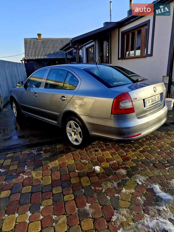 Лифтбек Skoda Octavia 2012 в Млинове