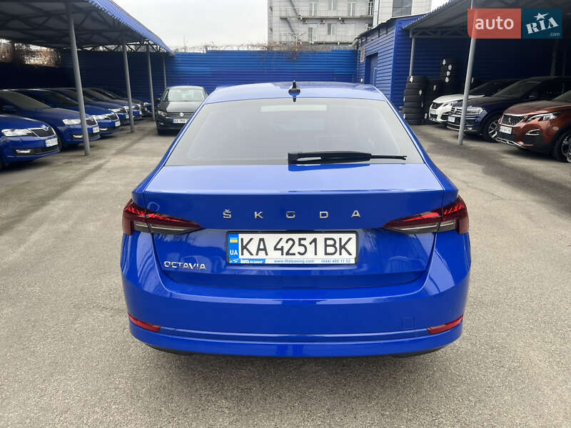 Лифтбек Skoda Octavia 2020 в Киеве