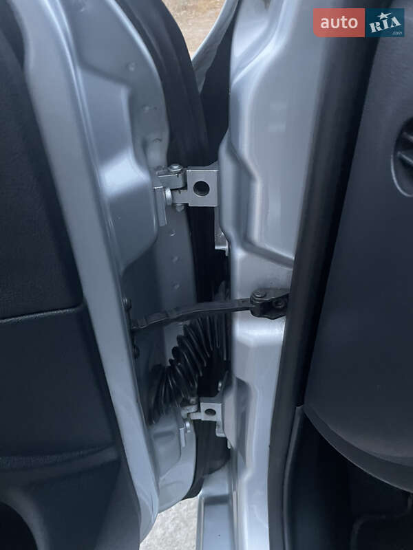 Універсал Skoda Octavia 2010 в Вознесенську