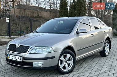 Ліфтбек Skoda Octavia 2006 в Прилуках