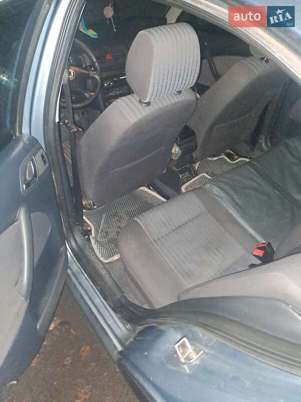 Ліфтбек Skoda Octavia 2002 в Богуславі