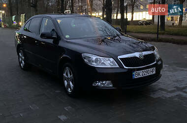 Ліфтбек Skoda Octavia 2012 в Рівному