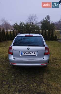 Универсал Skoda Octavia 2013 в Львове