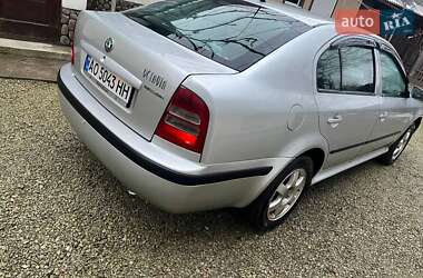 Ліфтбек Skoda Octavia 2002 в Хусті