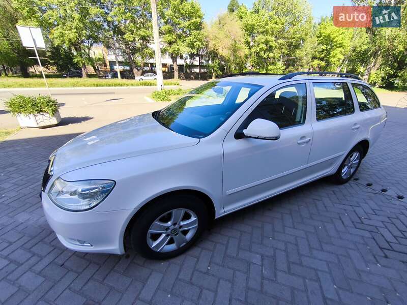 Skoda Octavia 2012 Skoda Octavia 2012