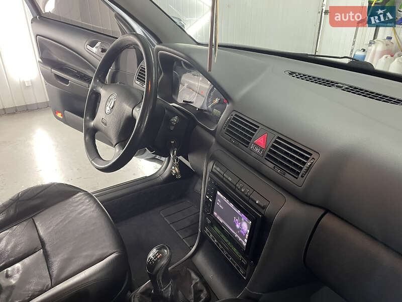Лифтбек Skoda Octavia 2002 в Буске