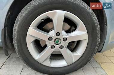 Лифтбек Skoda Octavia 2011 в 