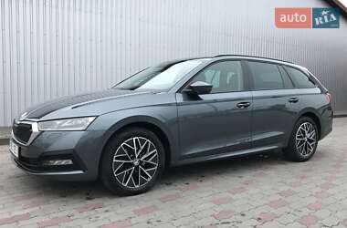 Универсал Skoda Octavia 2021 в Львове