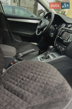 Лифтбек Skoda Octavia 2015 в 