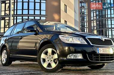 Універсал Skoda Octavia 2010 в Бурштині