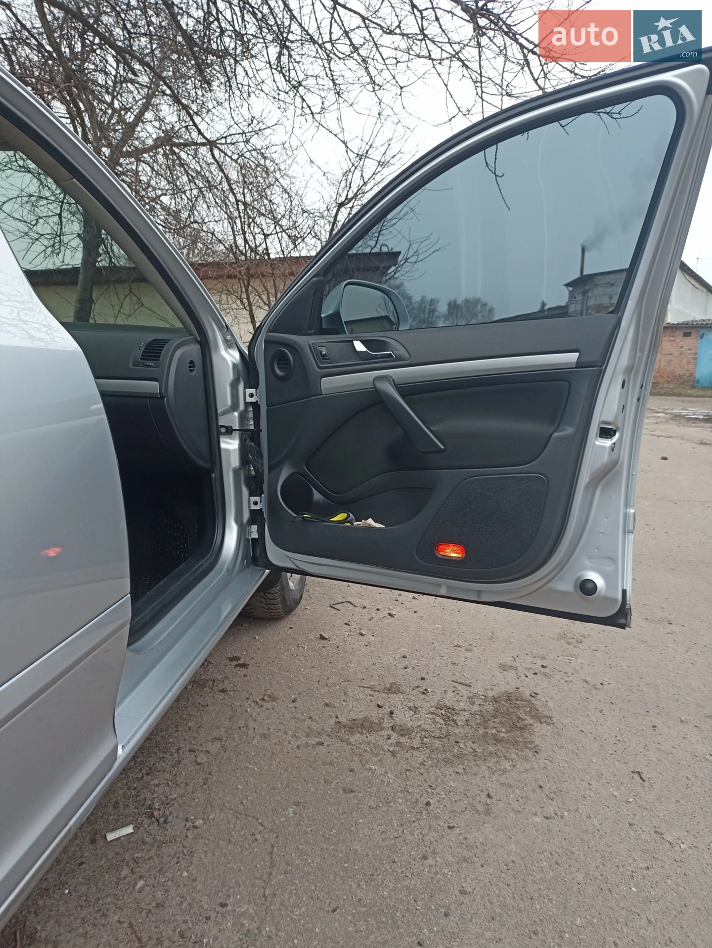 2011 Skoda Octavia - мініатюра 9
