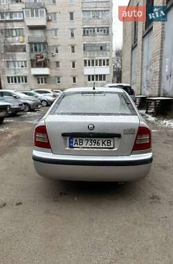 Лифтбек Skoda Octavia 2004 в 