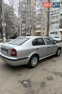 Лифтбек Skoda Octavia 2004 в 