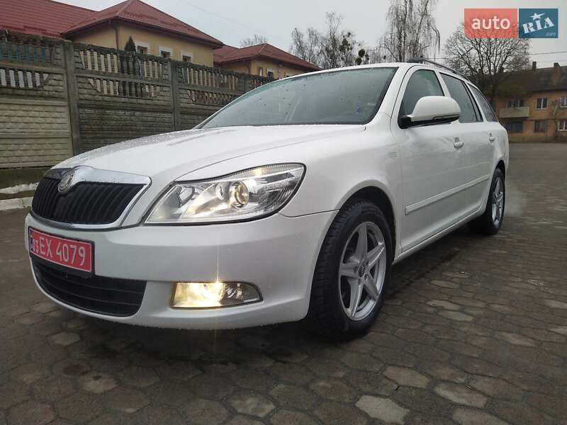 Універсал Skoda Octavia 2012 в Рівному