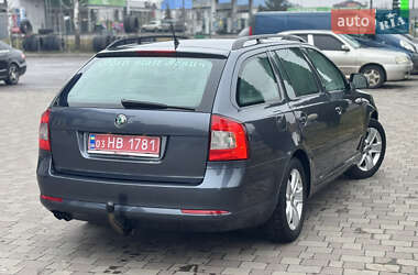 Универсал Skoda Octavia 2011 в Сарнах