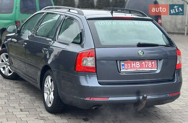 Универсал Skoda Octavia 2011 в Сарнах