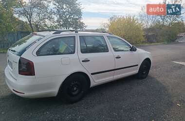 Универсал Skoda Octavia 2012 в 