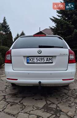 Универсал Skoda Octavia 2012 в Новомосковске