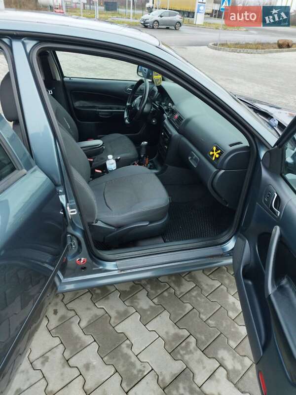 Лифтбек Skoda Octavia 2005 в Мукачево фото 11 Лифтбек Skoda Octavia 2005 в Мукачево