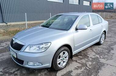 Ліфтбек Skoda Octavia 2010 в Луцьку