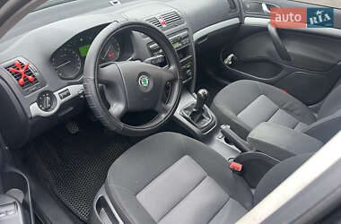 Універсал Skoda Octavia 2008 в Радомишлі