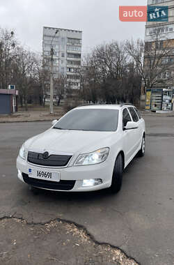 Універсал Skoda Octavia 2011 в Харкові