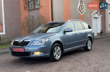 Универсал Skoda Octavia 2012 в Стрые