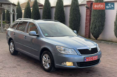 Универсал Skoda Octavia 2012 в Стрые