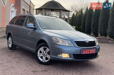 Универсал Skoda Octavia 2012 в Стрые