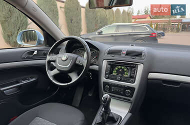 Универсал Skoda Octavia 2012 в Стрые